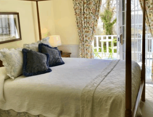 Queen Anne Inn: Cozy Hotel in Chatham Massachusetts